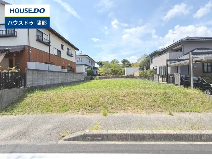 04837013exterior1L