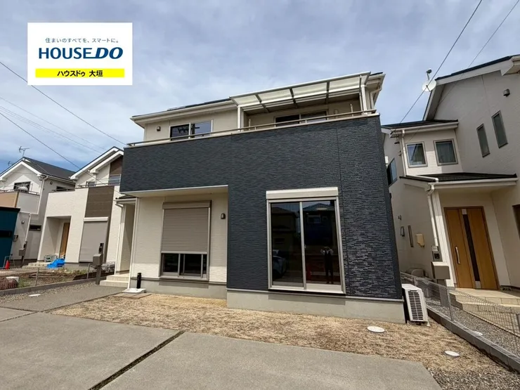 04685462exterior1L