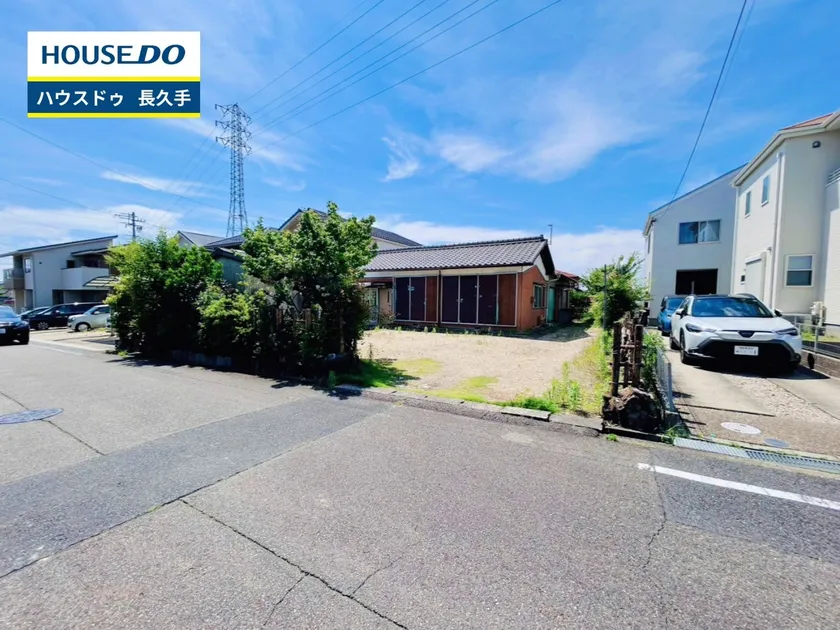 04254578exterior3L